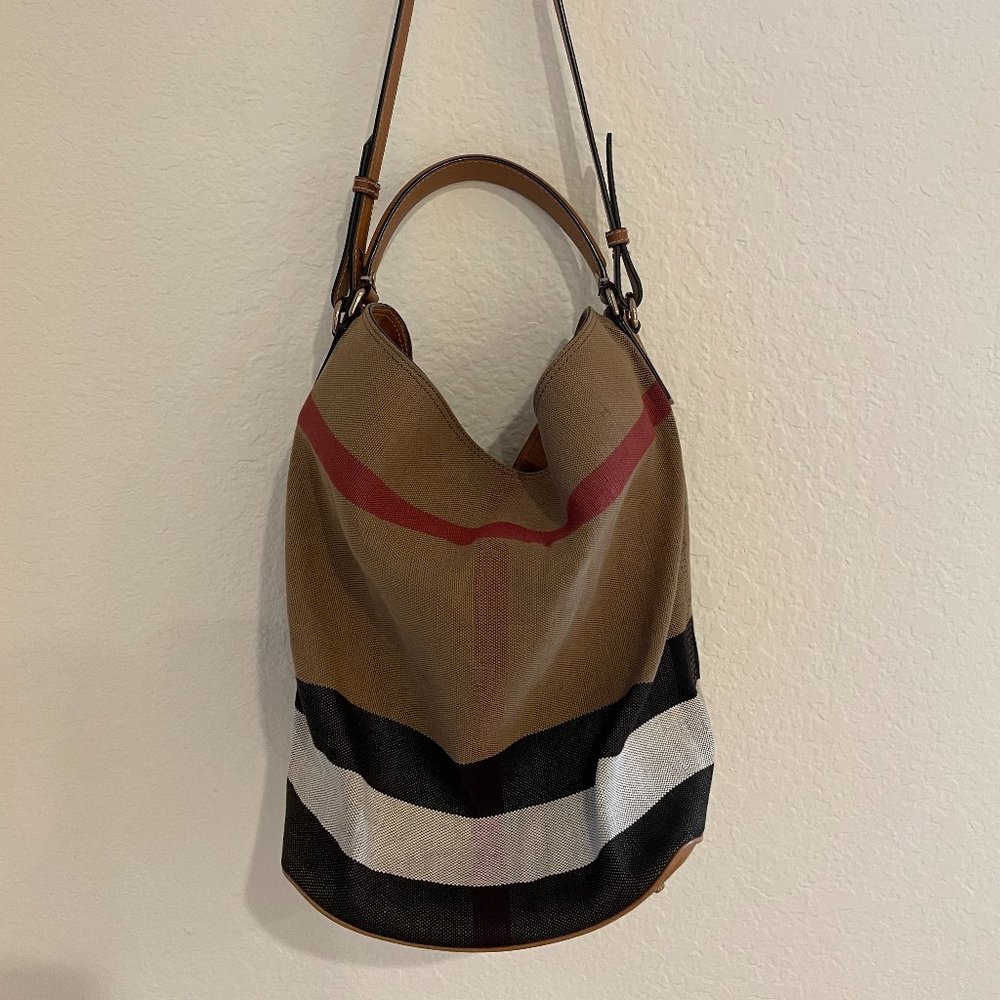 Burberry Ashby Medium Hobo Bag